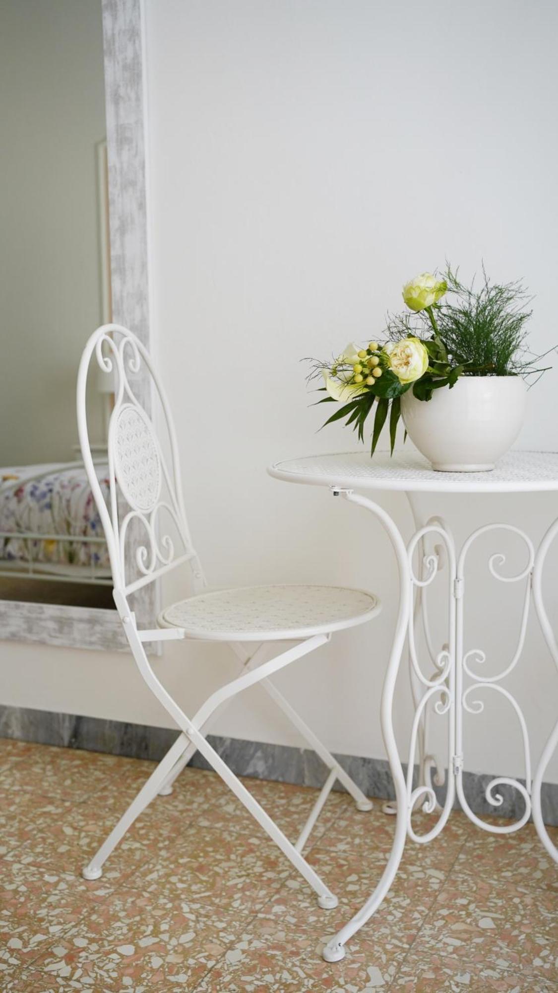 A Casa Di Mario E Nene Bed & Breakfast เวียเรจโจ ภายนอก รูปภาพ